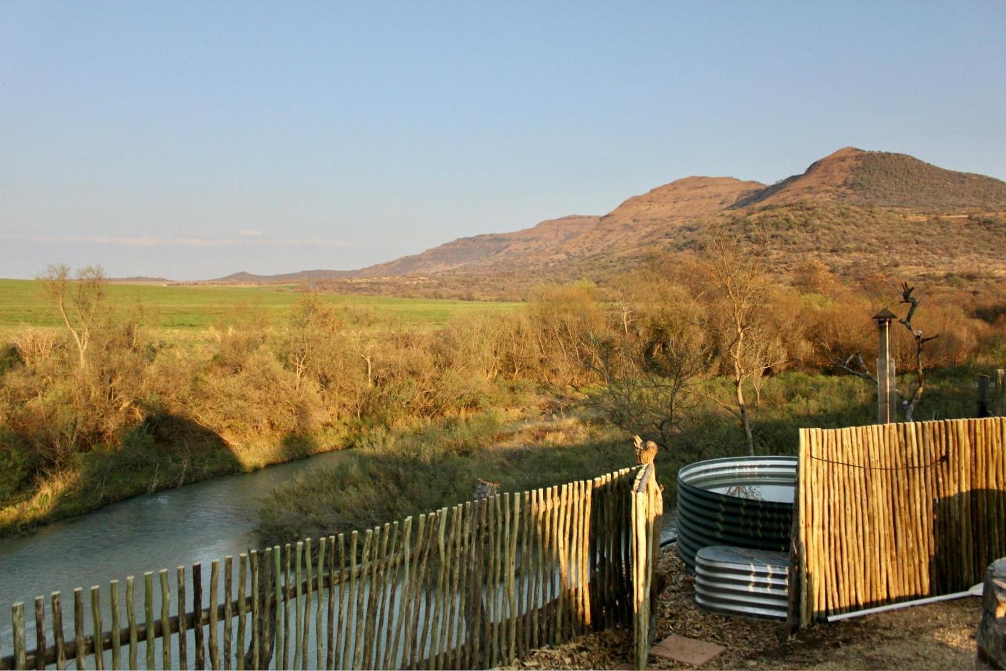 Tugela River Lodge ウィンタートン エクステリア 写真