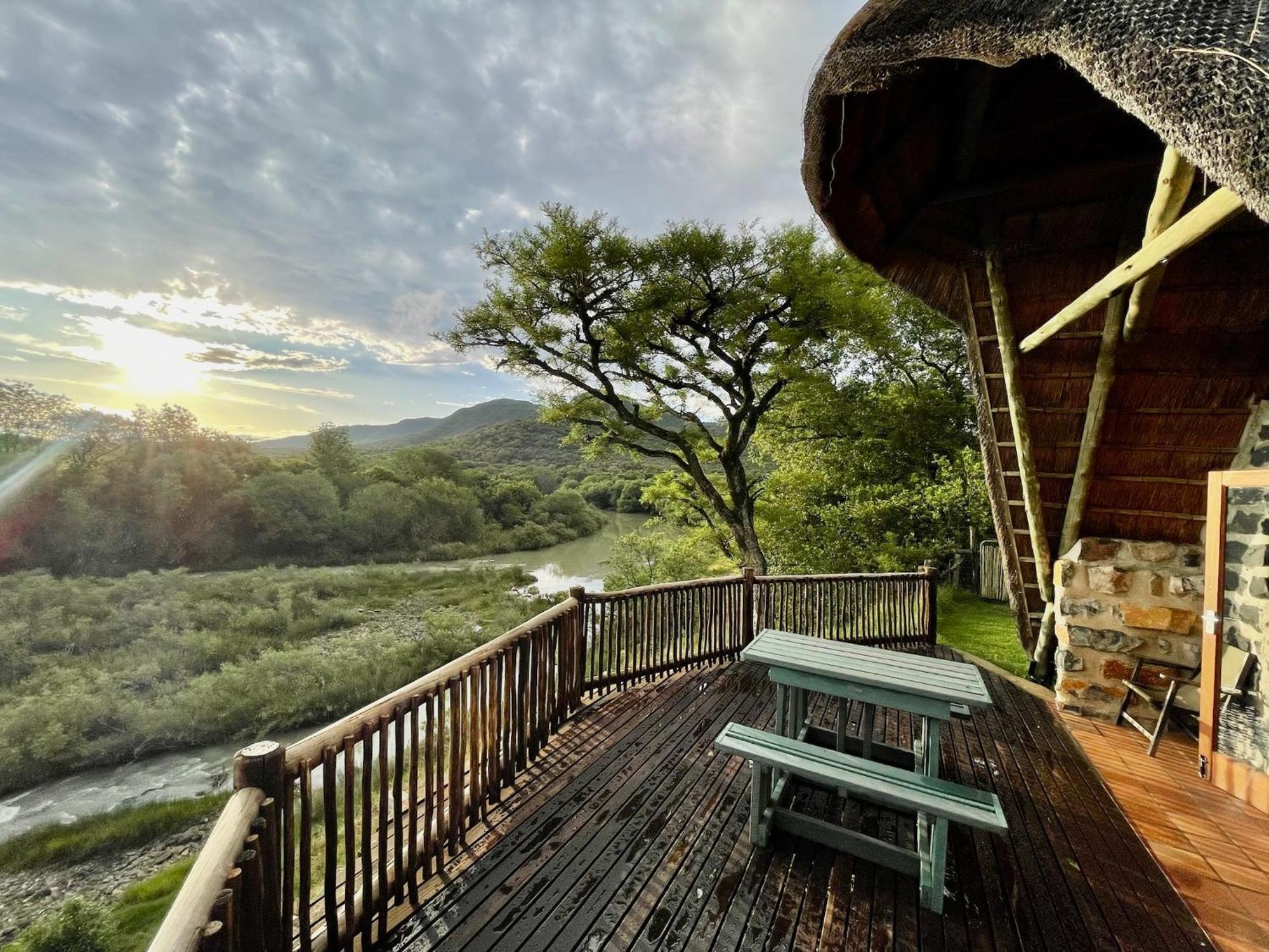 Tugela River Lodge ウィンタートン エクステリア 写真